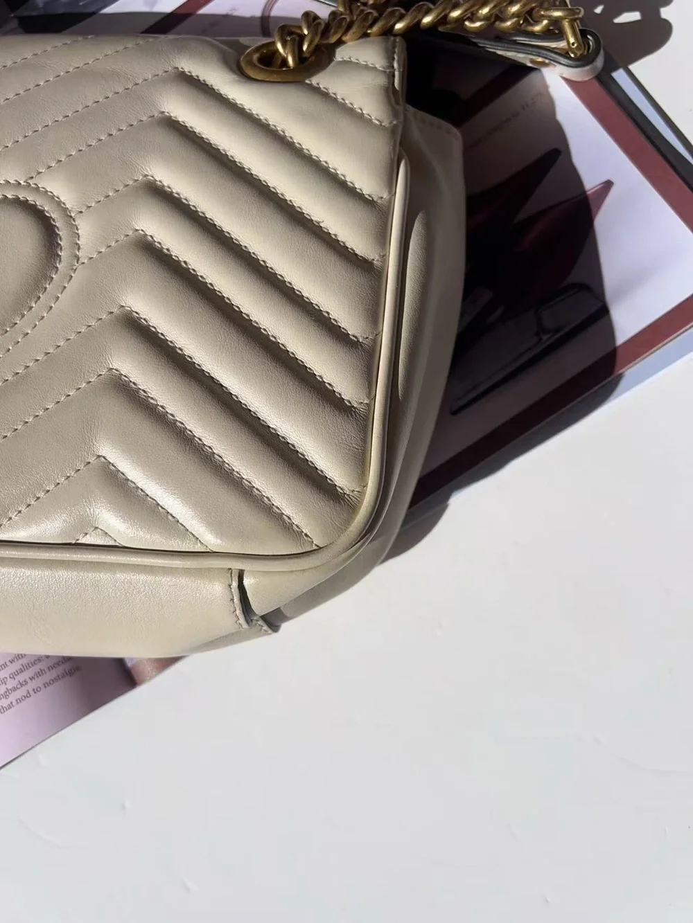 Gucci GG Marmont medium shoulder bag - Picture 4 of 12